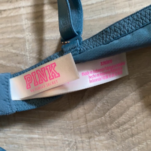 PINK bra - Picture 4 of 4